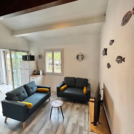 Avec Loggia Et Mezzanine, Bord De Mer, 4 Personnes Apartmán