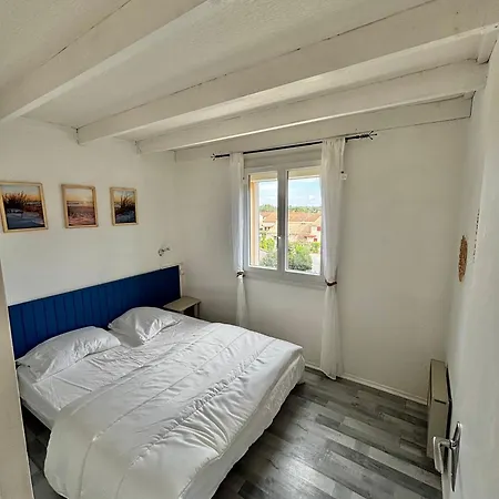 Avec Loggia Et Mezzanine, Bord De Mer, 4 Personnes *